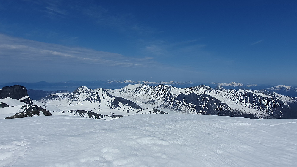 Nordover, Molde i det fjerne. 