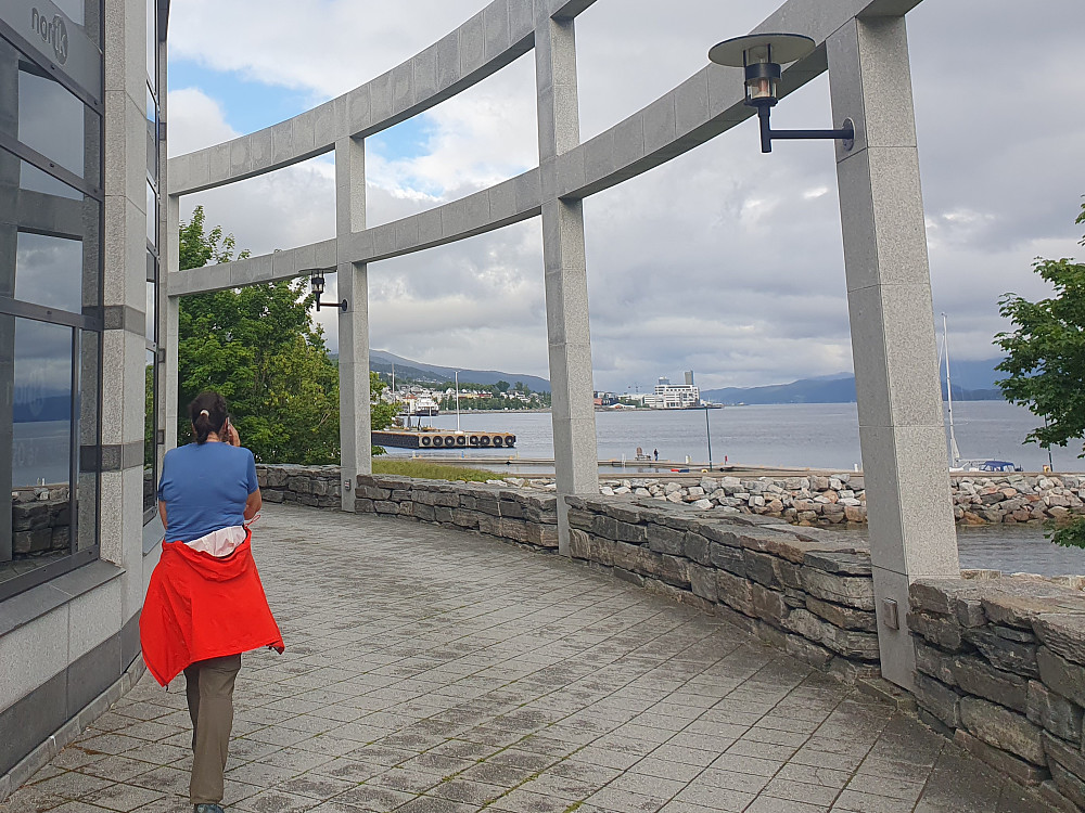 Utenfor Molde stadion