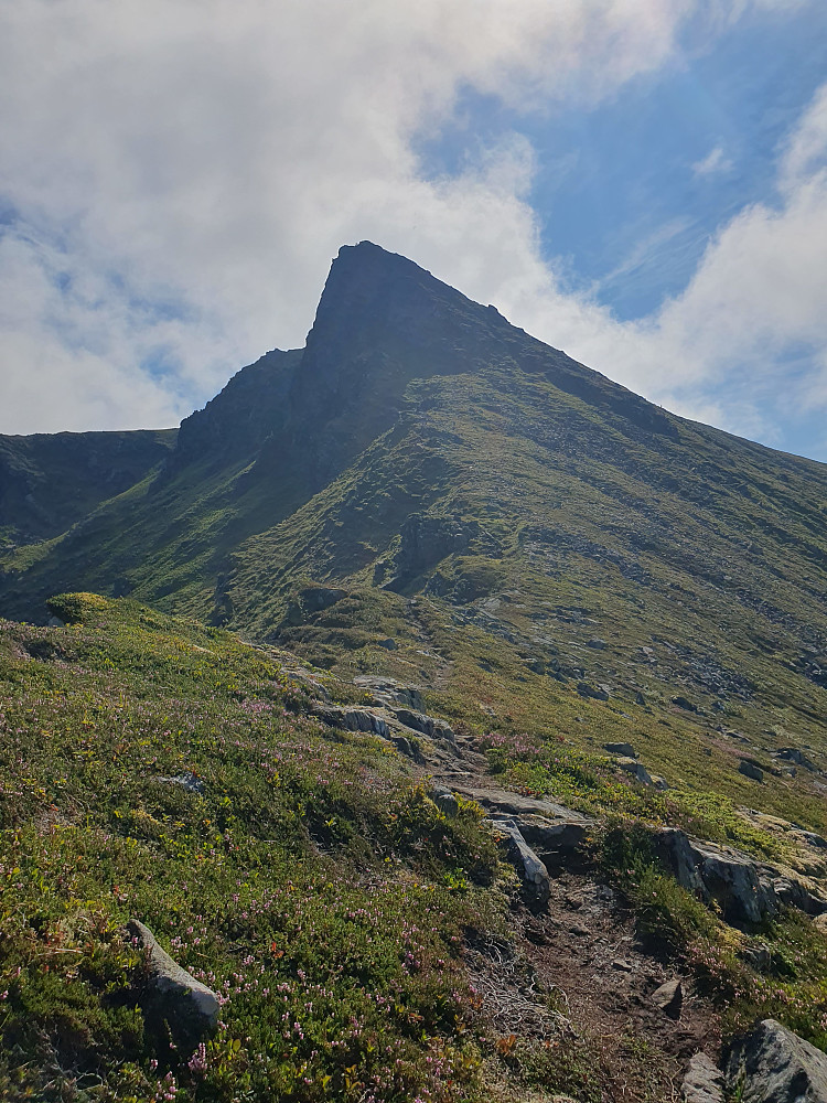 Høgheitinden 