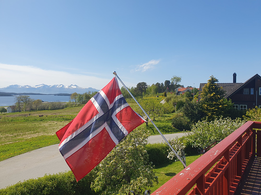 Godt å komme hjem på selveste 17. mai :-)