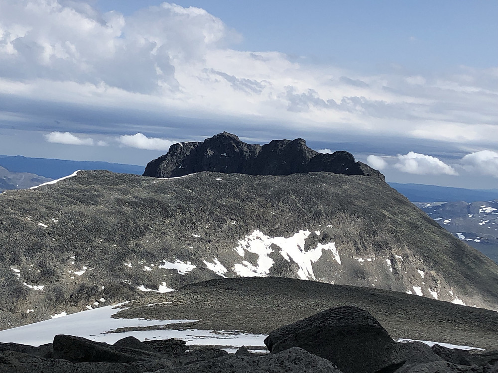 Torfinnstindane fra Kvitskardtind