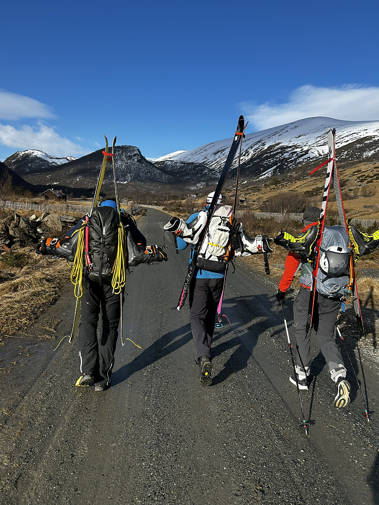 Årets første og (nest siste) skitur 