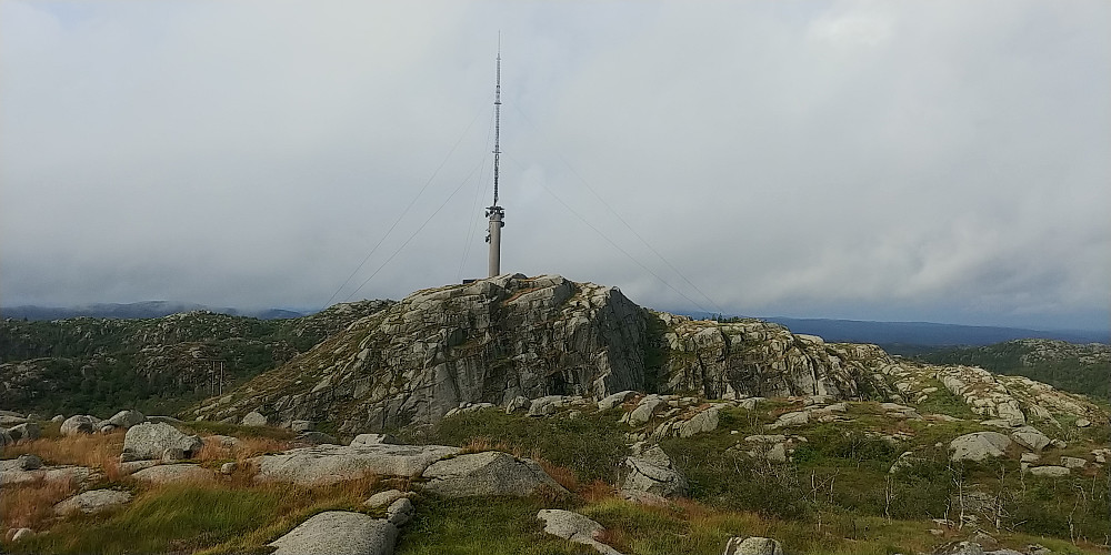 Tårnet på Kaldåsknipa. Dette har jeg sett ofte i horisonten fra andre topper i Austre Agder.