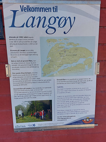 Langøy ferjekai. Infoskilt (klikk og utvid for å lese)