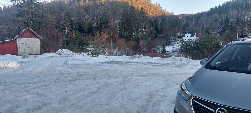 Parkering ved Søndeledveien