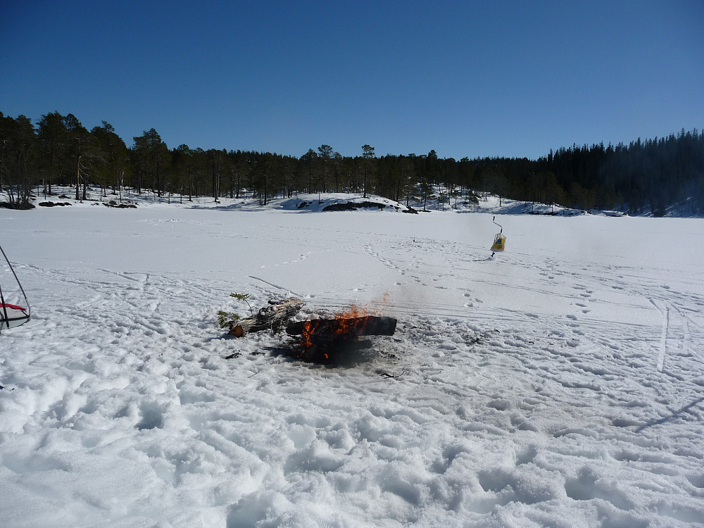 Bål på Storbårvatnet