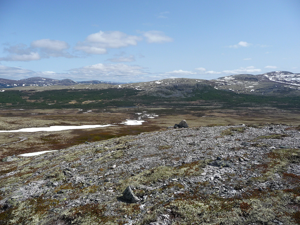Mot Orvdalen
