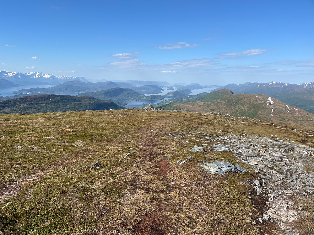Utsikt i retning Ålesund