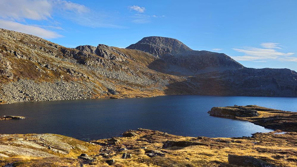 Kvannjolfjellvatnet.