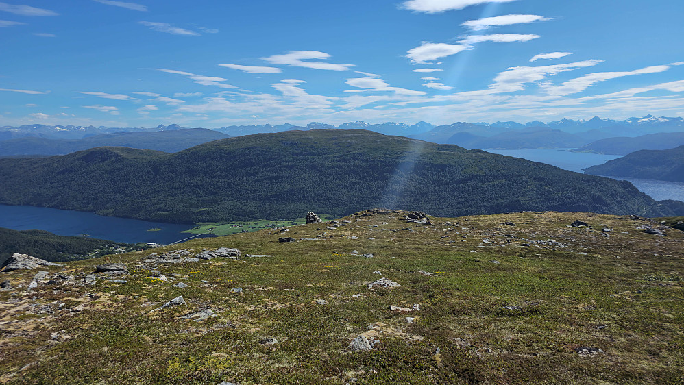 Bølia på andre siden av Bøfjorden.