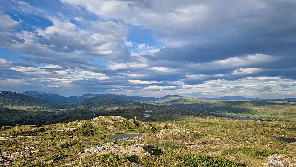 Østover Nordmarka.