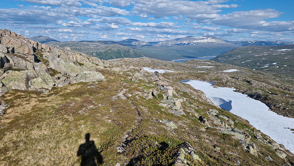 Nedover mot Gråsjøen.