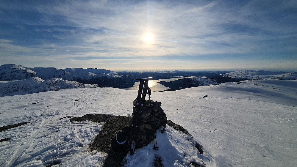 Ned mot Nordvik fra toppen.