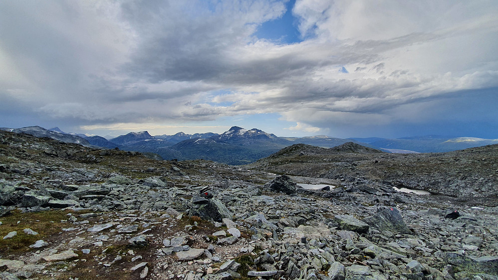 Snota fra Mellomfjellet.