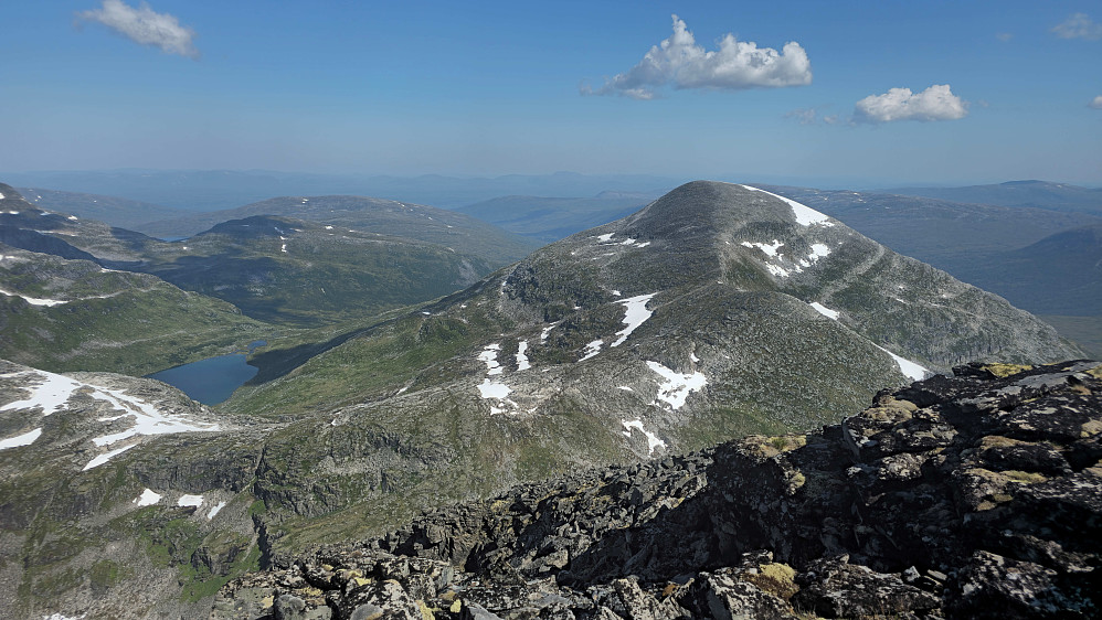 Mot Fruhøtta.