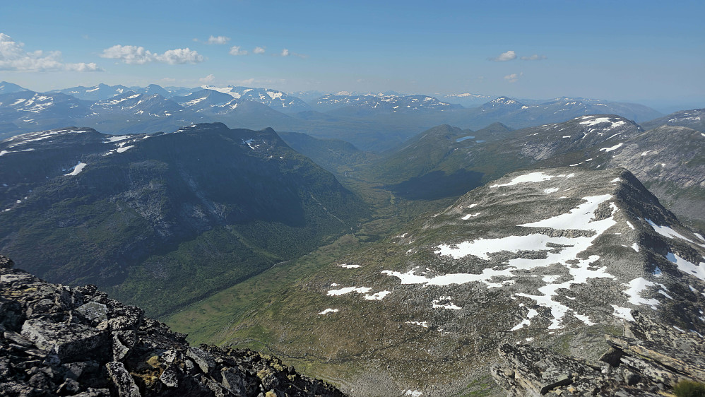 Romådalen og Botnnebba.
