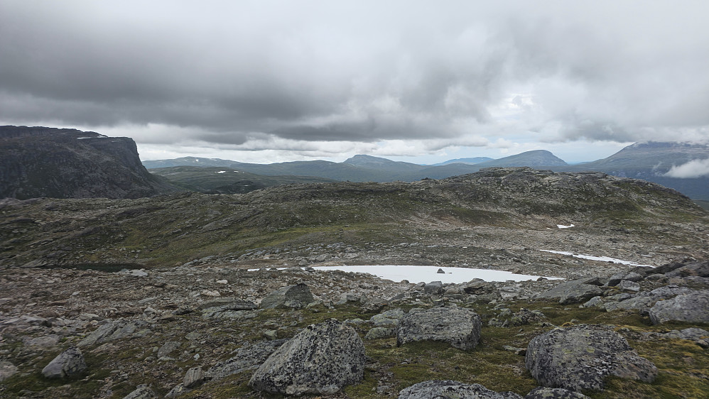 Svarthammaren neste.