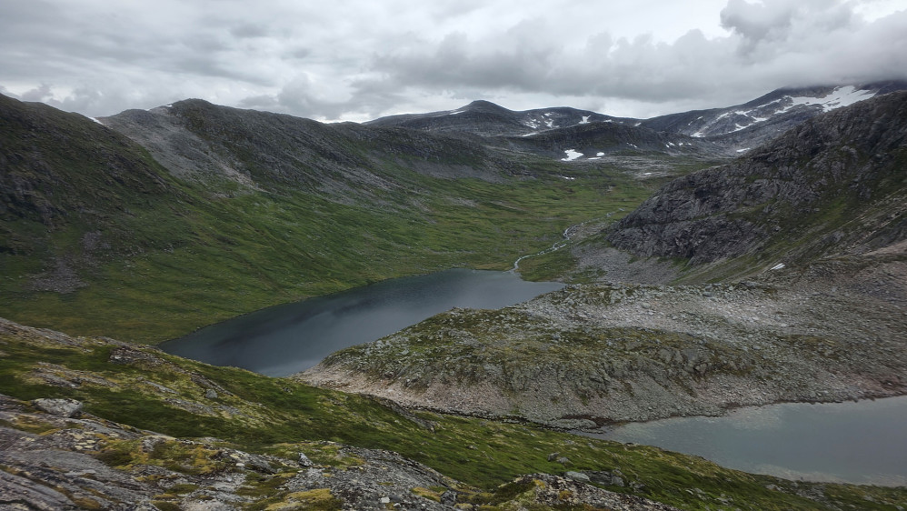 Nedre Salsvatnet sett fra Østre Salen.