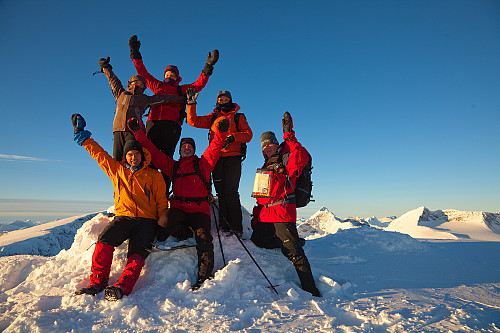 Alle minus en på toppen (foto Henning Gladheim).