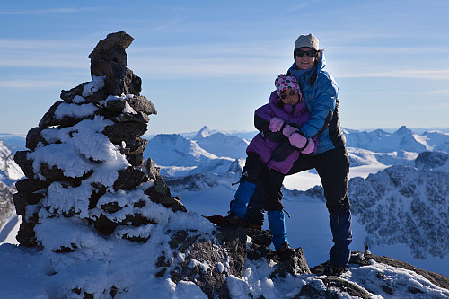 Meg og mamma på toppen.