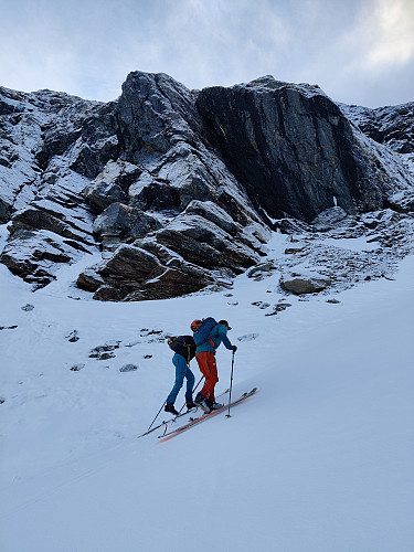 Endelig med ski på beina!