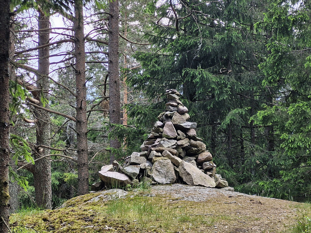 Varden på Lachmannsfjell