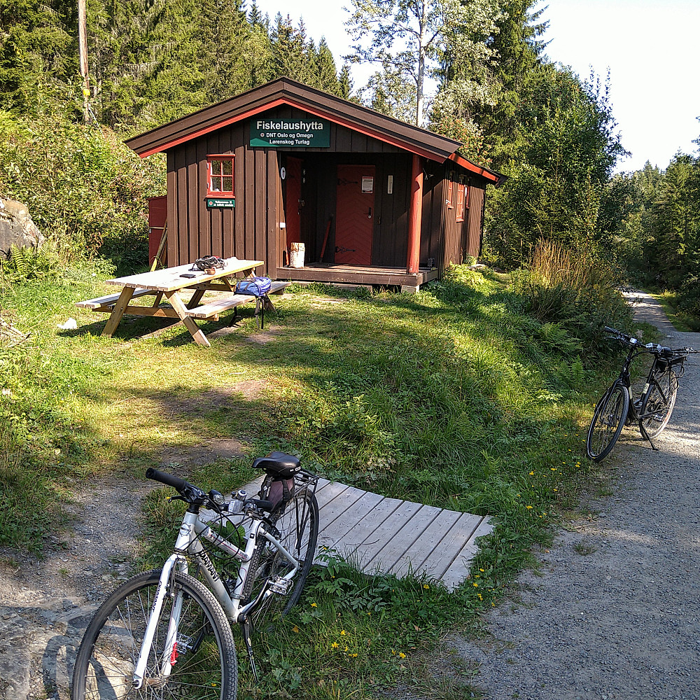 Fiskelaushytta