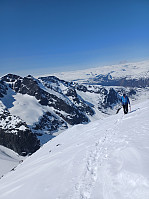 tomcla_20230518_64660f00b68a4.jpg