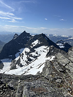 Trlegen_20250715_68768ca73dd50.jpeg