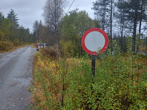 Stakkars dei som bur langs denne vegen. 