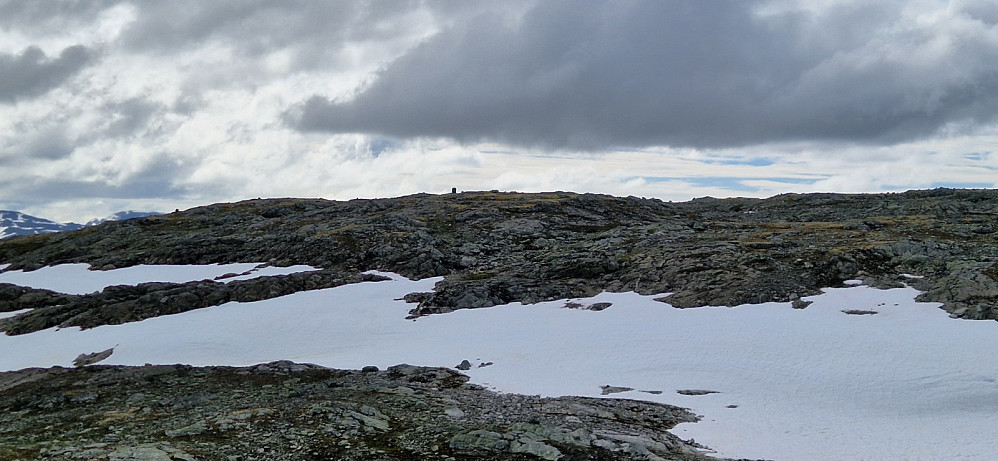 Varden på Søre-Knipen. Toppen er i høgre biletkant.