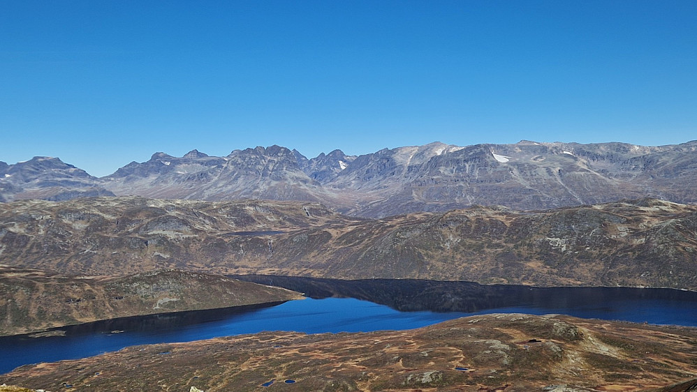 Ein del toppar over 2000 meter, noko zooma inn.
