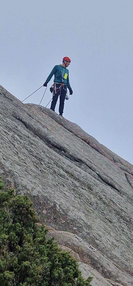 Belay bitch