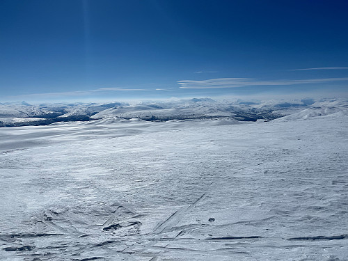 Fra Stamåhjulet (1821 m) med utsikt mot sydvest - retning Billingen.