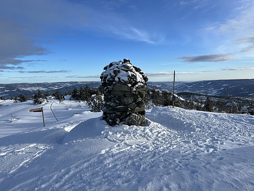 Bjørga (956 m).