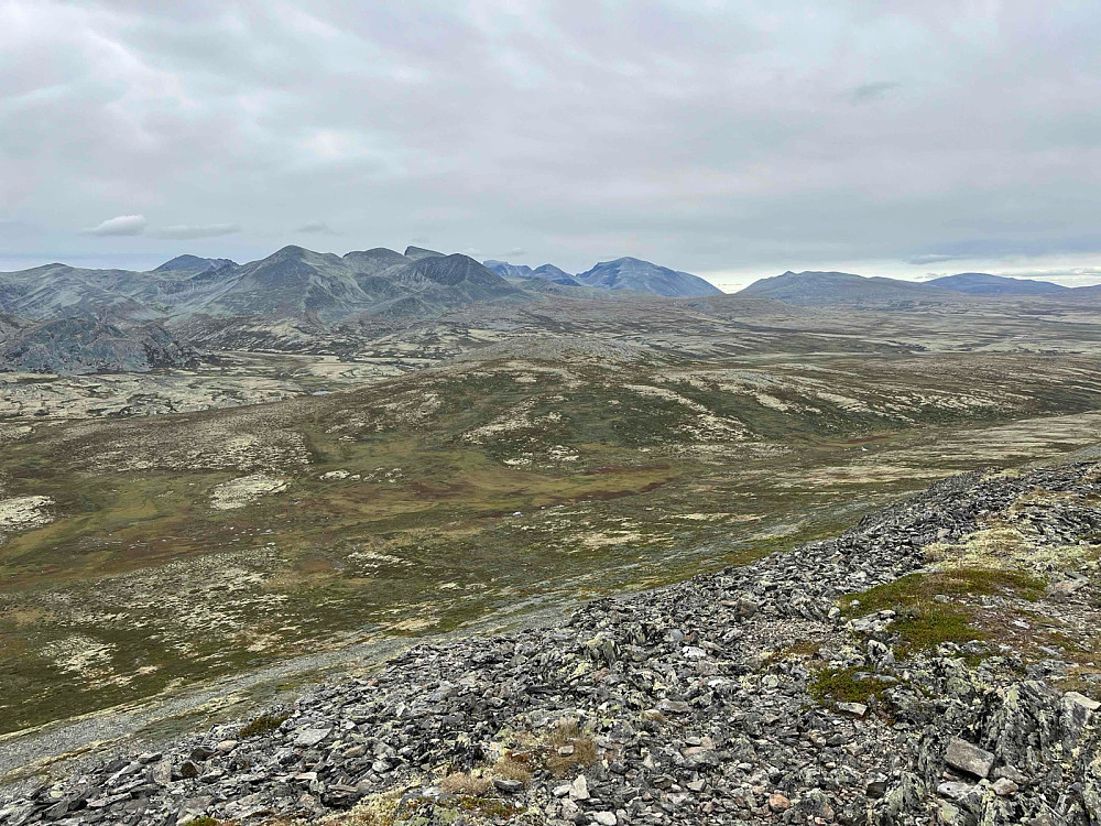 Fra Formokampen (1428 m) mot Rondane.