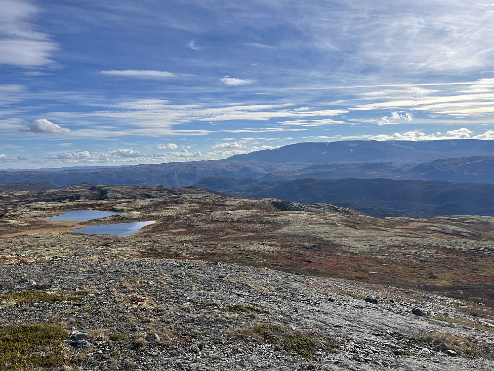Fra Bølhovd (1272 m) mot Hallingskarvet i syd.