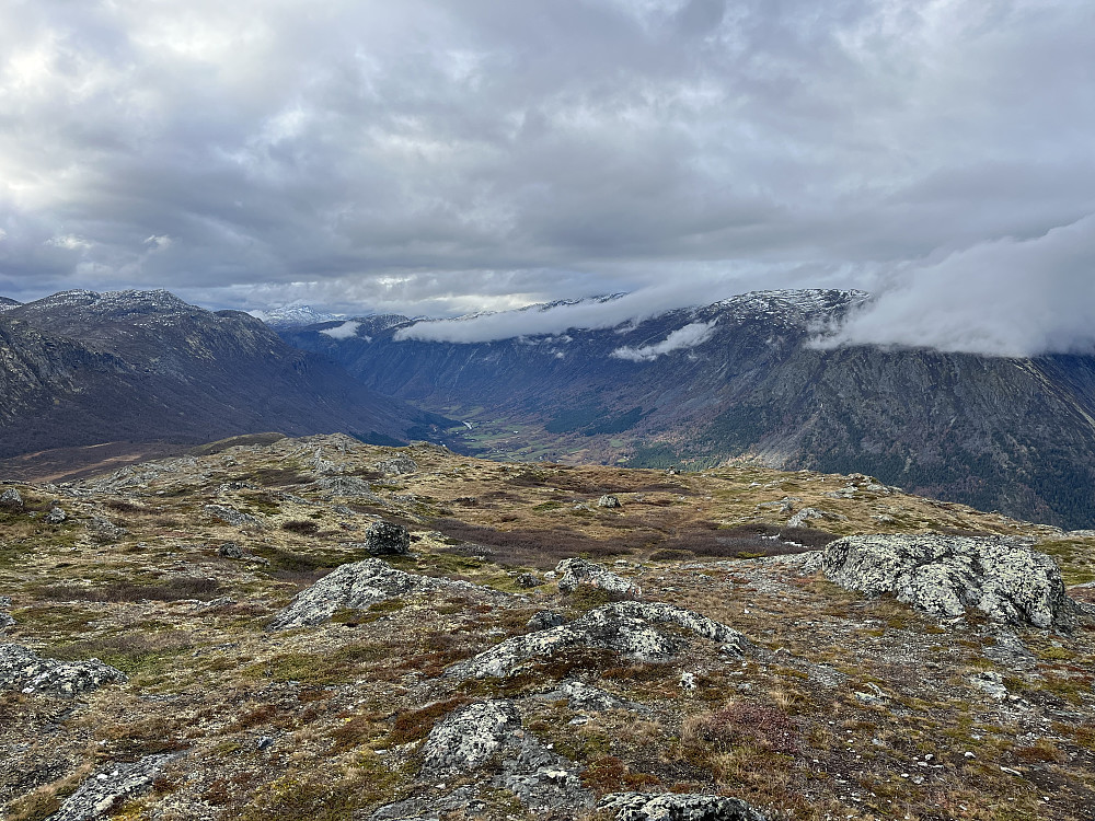 Mot Bøverdalen.