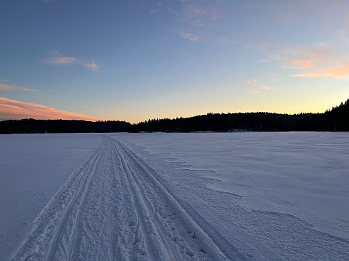 Scooterspor over Heggelivann (500 m) på returen.