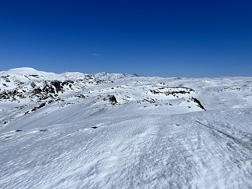 Fra Nordre-Knipen (1553 m) mot øst.
