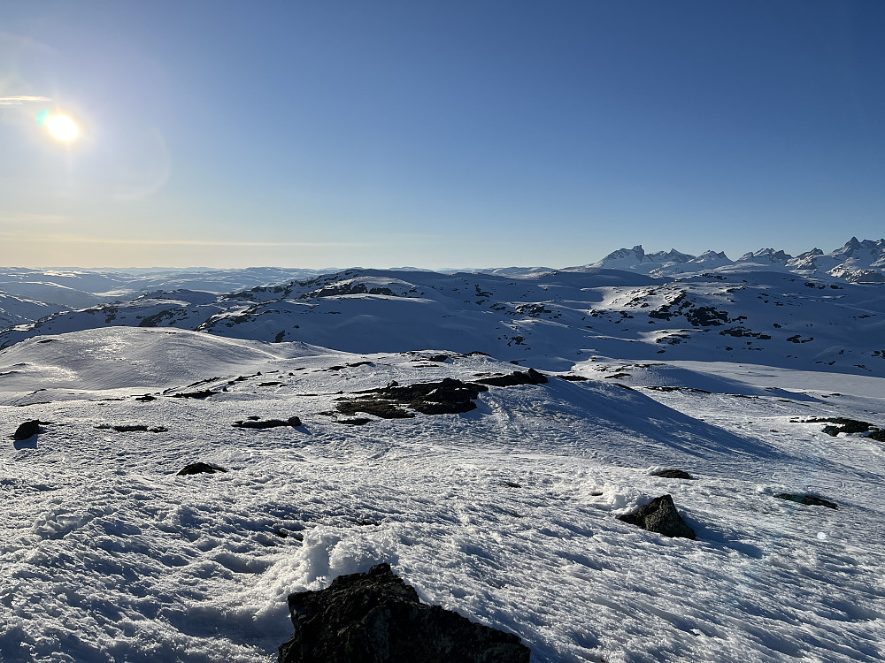 Fra Vetle-Knipen (1470 m) mot vest.