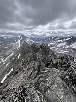 ArilT_20250727_68863b40a835b.jpg