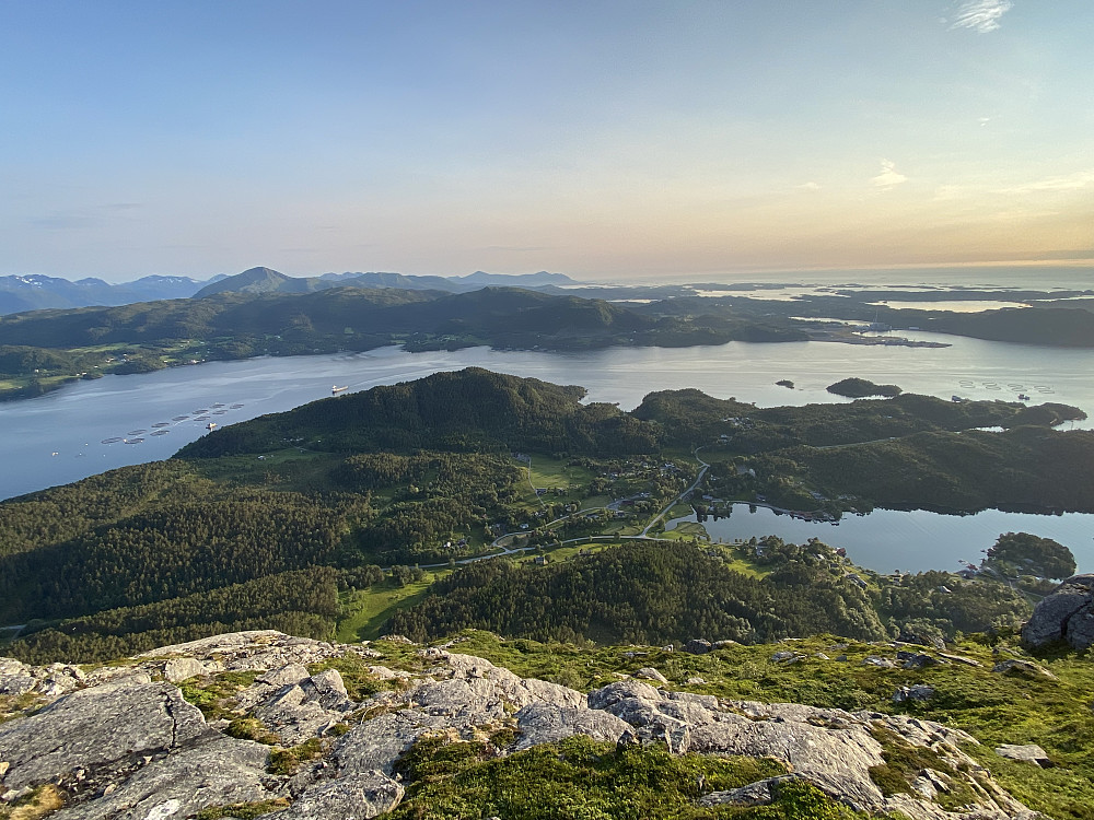 Utsikt fra Lågfjellet Vest. Mot Sildvolnesåsen