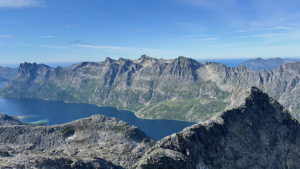 Utsikt mot Ersfjordfjell