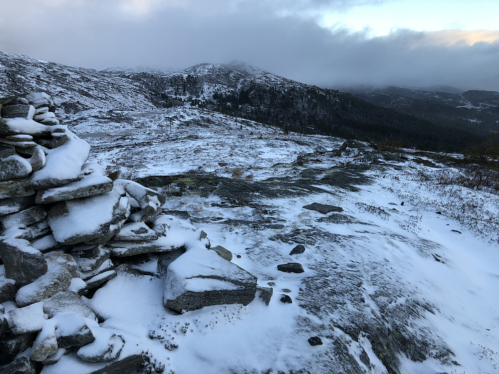 Tjønndalsheia, litt vinter igjen.
