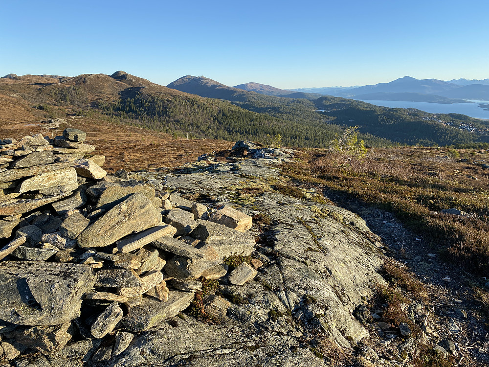 Første besøk her på over 4 mnd. Artig å prøve seg ørlite i "fjellet" igjen.