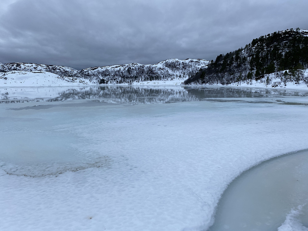 Vaklende skiføre på Moldevatnet