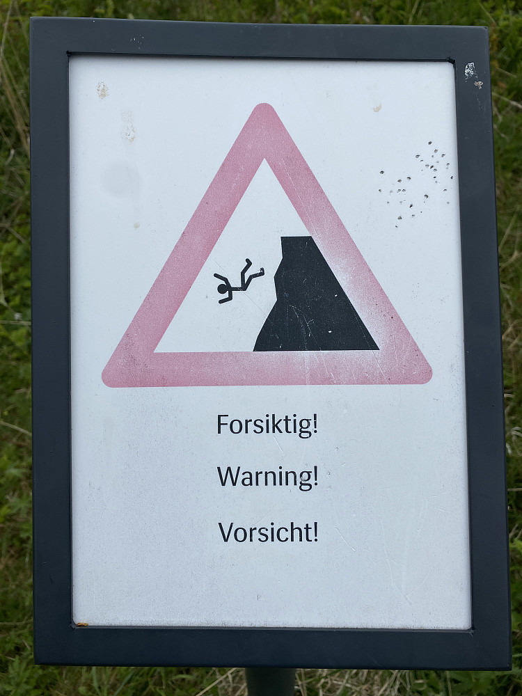 Advarsel på Sverresborg.