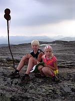Meg og søster på toppen av Glitteregga!