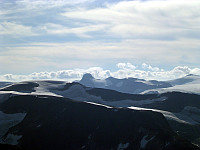 Utsikt mot Lodalskåpa fra Skålatårnet.